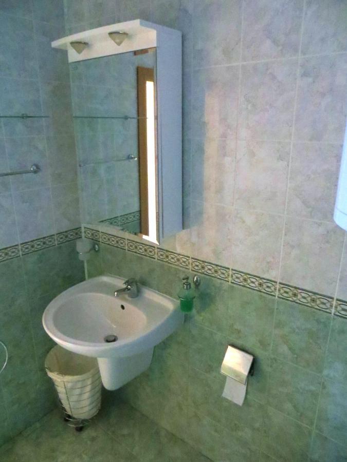 Holiday Apartment In Riviera Complex Sveti Vlas Luaran gambar