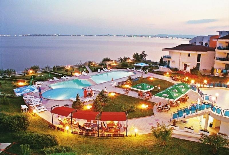 Holiday Apartment In Riviera Complex Sveti Vlas Luaran gambar